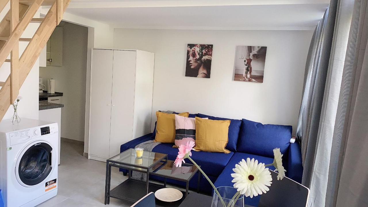 Tiny Modern Appartement Keulen